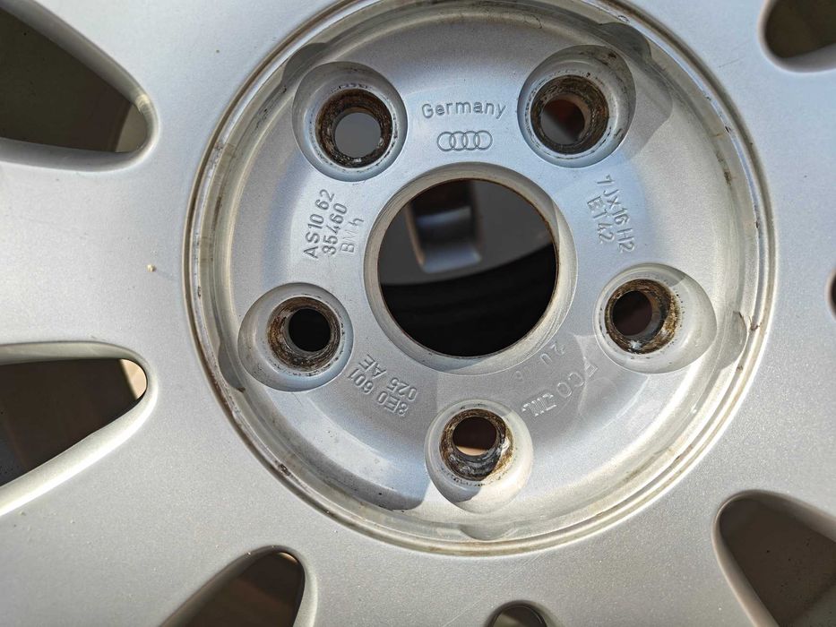 Felgi aluminiowe oryginalne Audi 5x112 7J 16