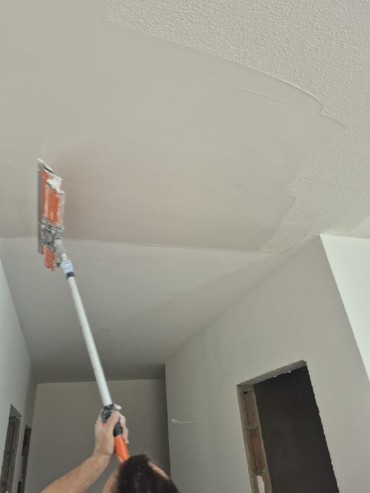 Gładzie,  gipsowanie,  szpachlowanie