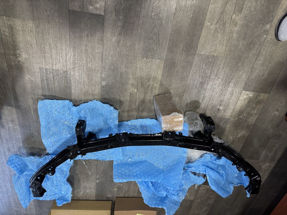 Honda Prologue передня панель телевізор