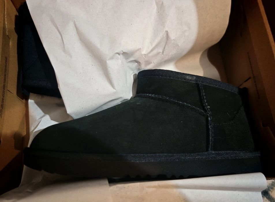 Novas Uggs Classic Ultra Mini 36 Novas