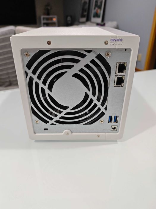 NAS QNAP TS-431P – Server / Armazenamento Cloud Privada (4 Baías)