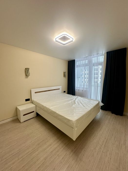 Продається 3 ки квартира, вул. Смакули