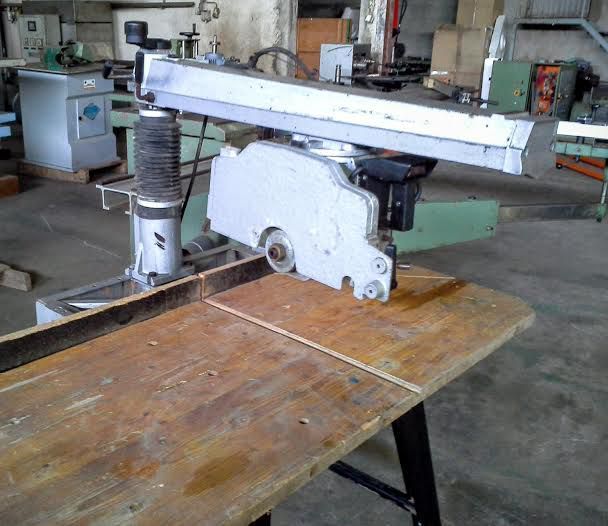 Serra Radial Dewalt Elu 380V