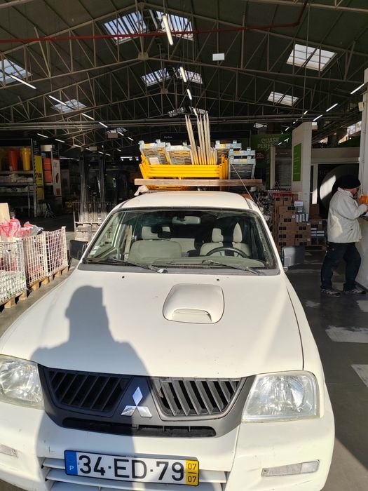 Troco mitsubishi L200 2007 cabine dupla  por terreno rústico