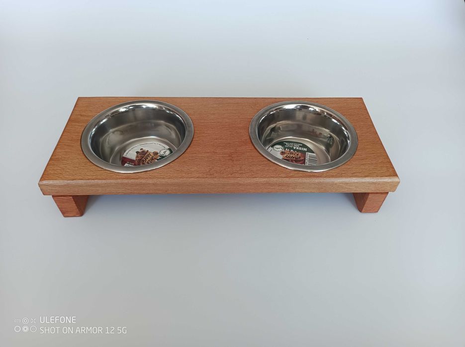 Stojak na miski dla psa lub kota 2 x 0,22 l