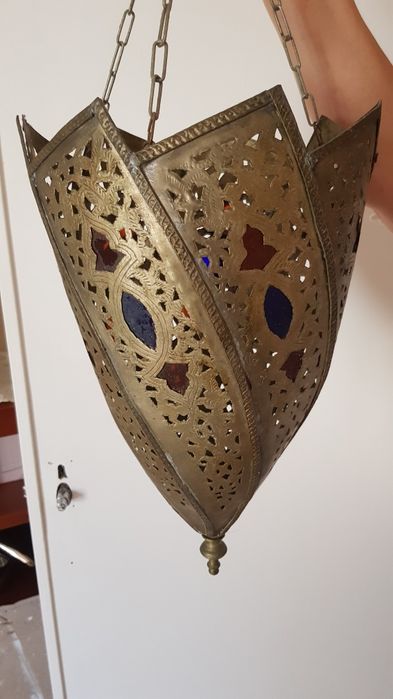 Lindíssimo candeeiro de estilo