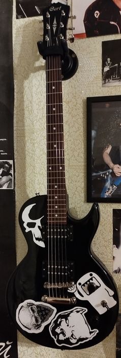 Електрогітара Cort CR-50