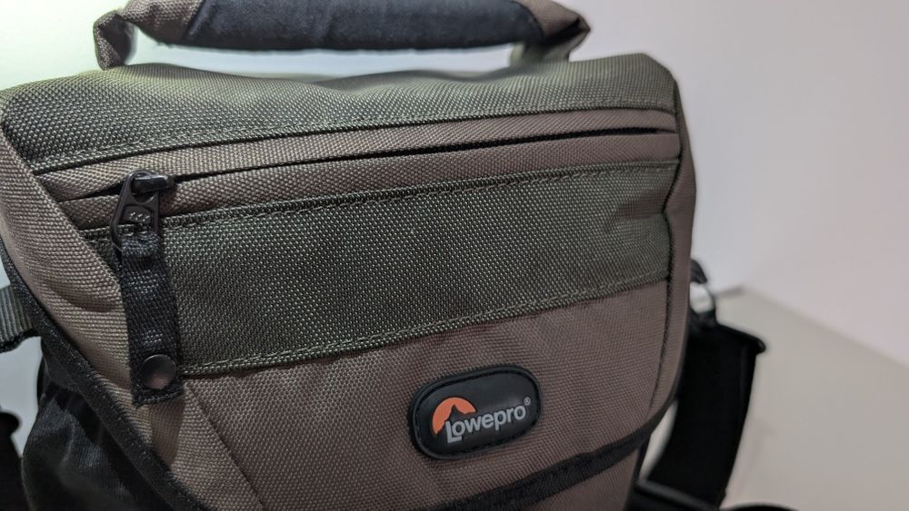 Сумка Lowepro Nova 140 AW
