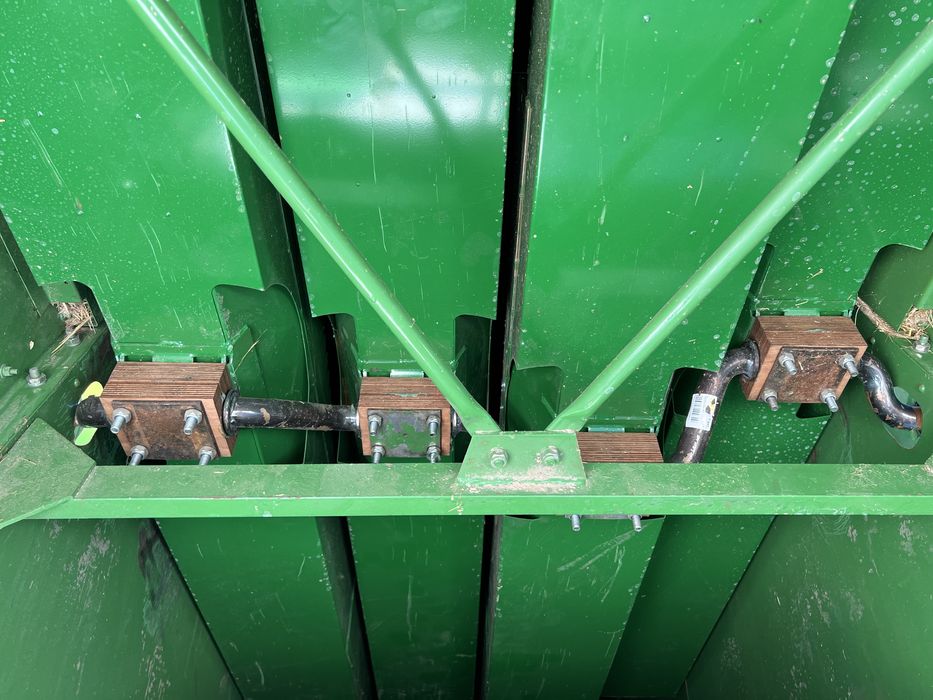 Комбайн JOHN DEERE 1052| Джон дір| 1700м/г| 3.05 жатка| Ідеальний стан