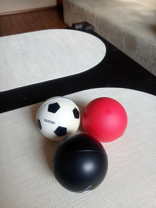 Pileczki antystresowe gniotki 3 sztuki