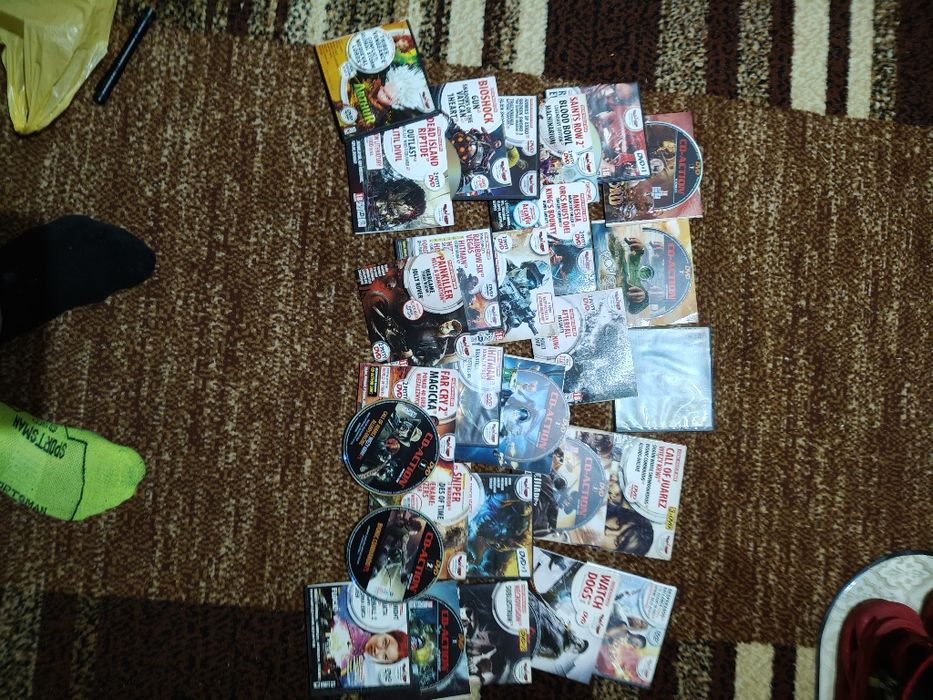 Płyty CD z magazynów CD Action zgrami