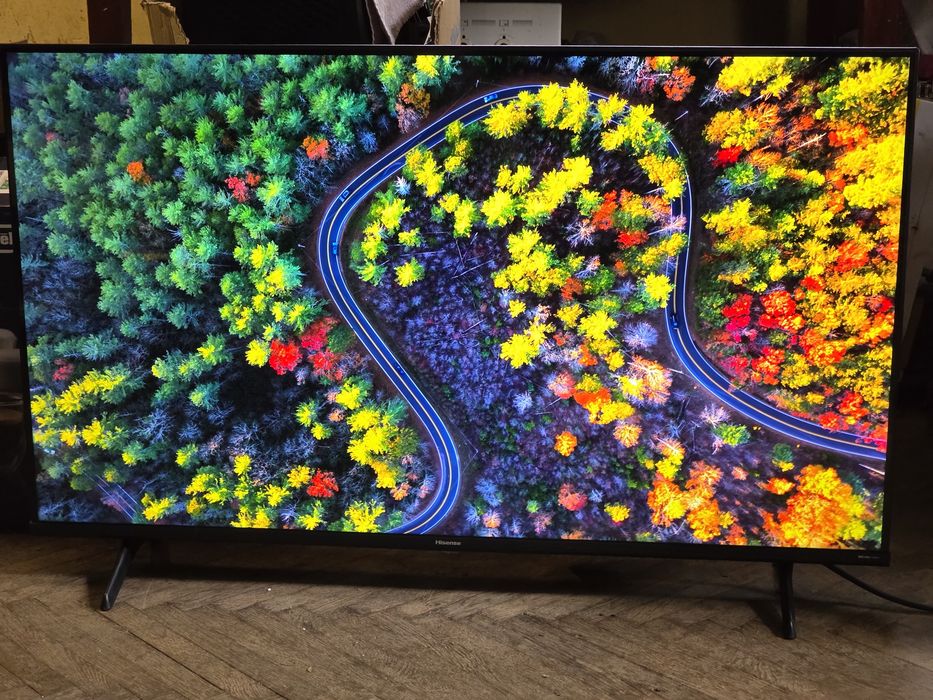 Телевізор Hisense 43E7HQ QLED 4K Smart TV VIDAA HDR10 Dolby Vision