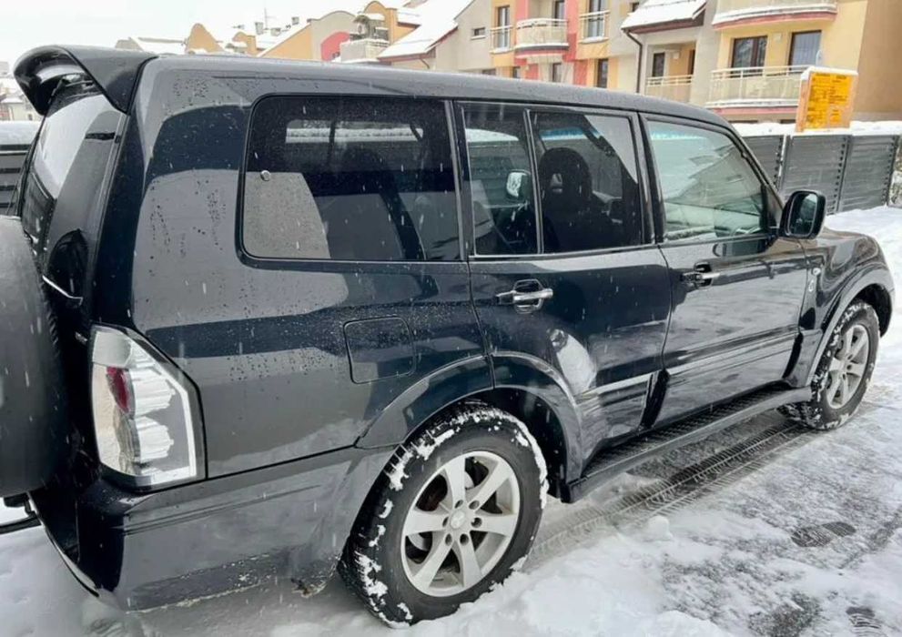 кузов,запчасти кузова для mitsubishi Pajero Sport 2006p