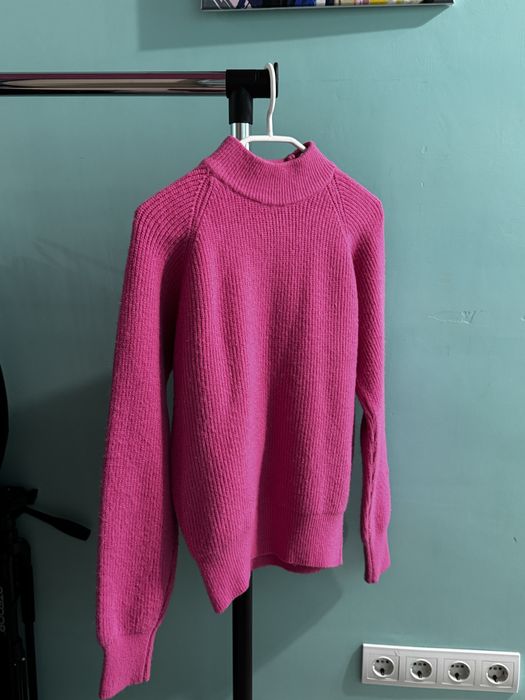 Рожевий светр жіночий теплий