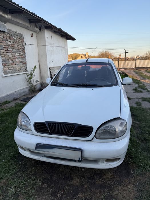Део ланос 1.5.