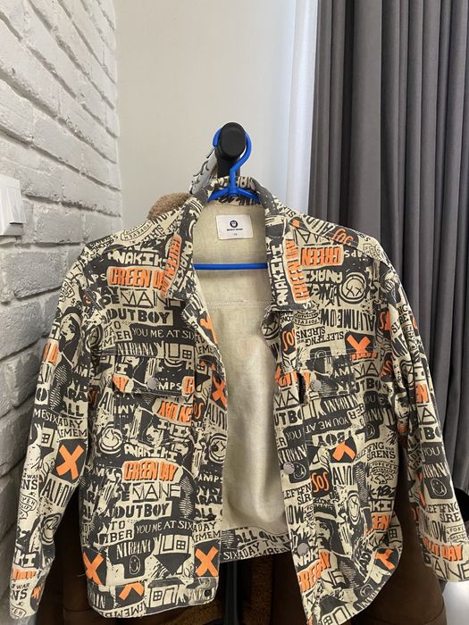 Піджак на 12-13 р