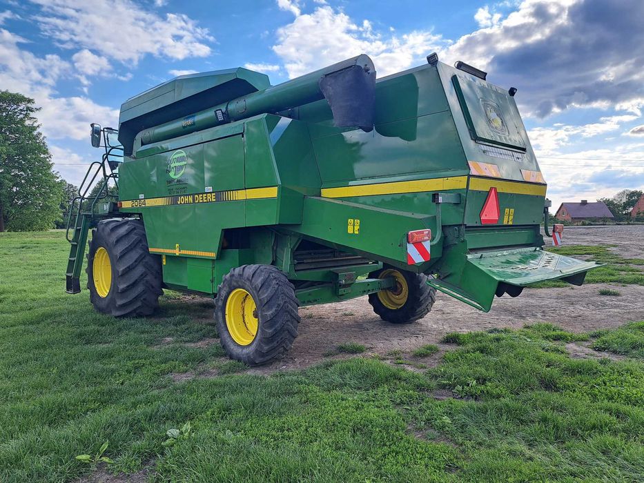 John Deere 2064 kombajn zbożowy 2066