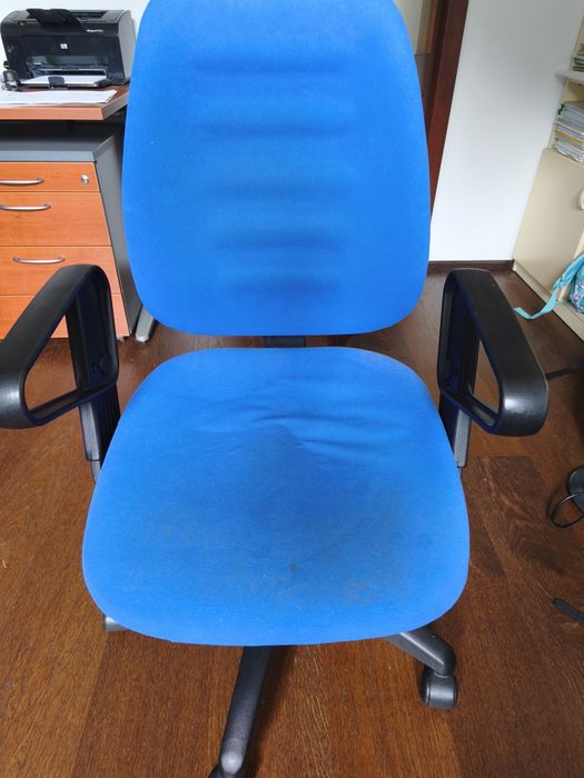 Fotel biurowy oddam za darmo