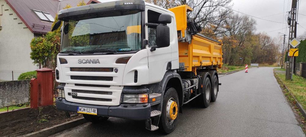 Koparka, samochod ciężarowy, prace ziemne, transport materiałówSypkich