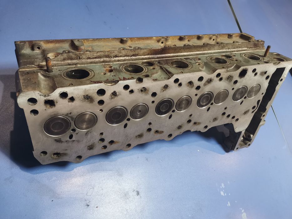 Головка двигателя Спринтер