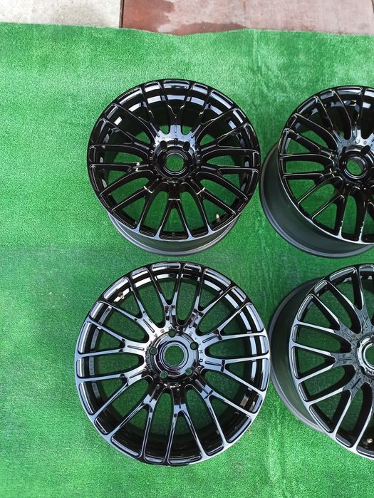 Felgi BMW R 19" 5x120 8,5J ET42 Vortex Inovit Prestige T4 T5