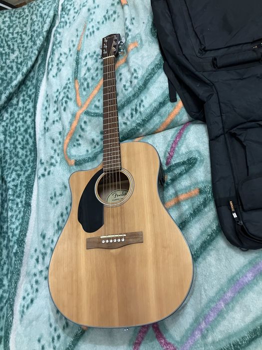 Fender CD-60SCE (LH) для лівої руки електроакустична гітара