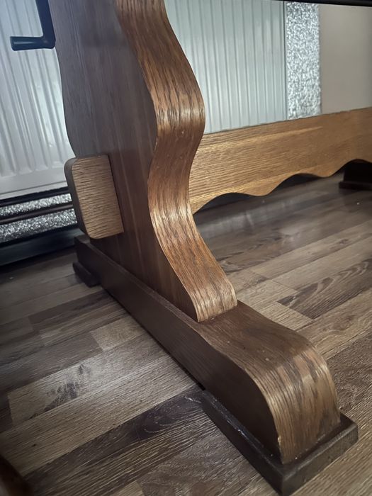 Стіл дубовий розкладний