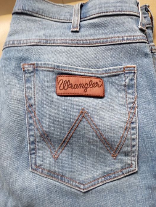 Spodnie Wrangler Arizona W32 L34