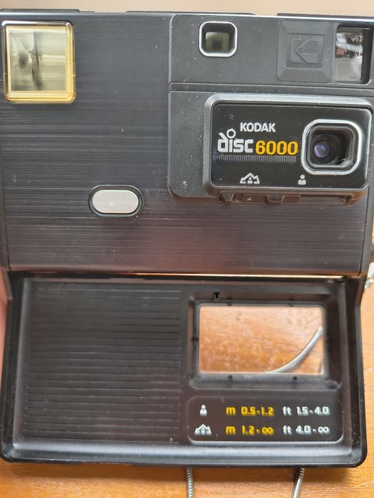 Kodak Disc 6000 – aparat na film dyskowy (lata 80.)