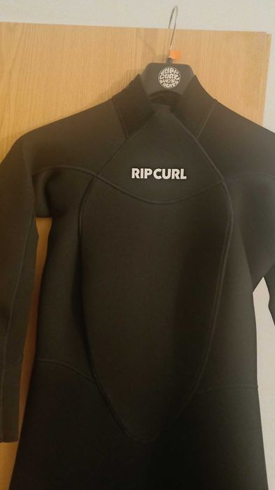 Fato surf NOVO ripcurl 10