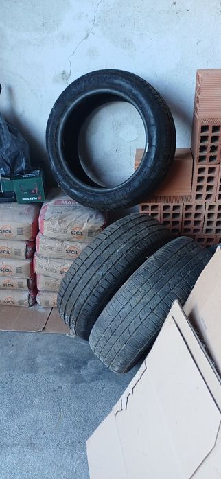 3 Pneus para Carro Novos