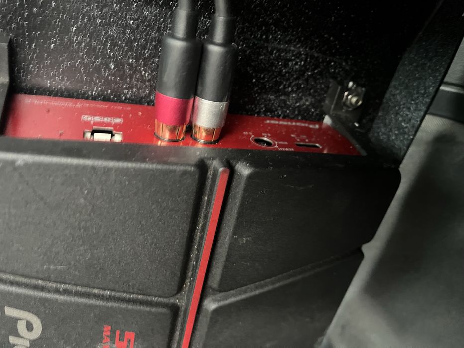Amplificador pioneer 500w em suporte bom estado