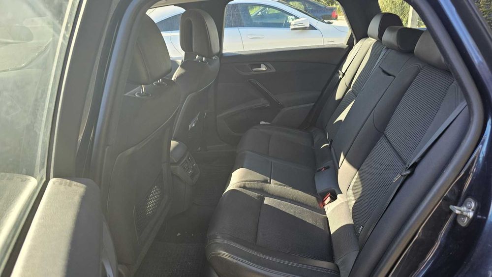 Peugeot 508 SW 1.6 BlueHDi 120cv Automática – 2016