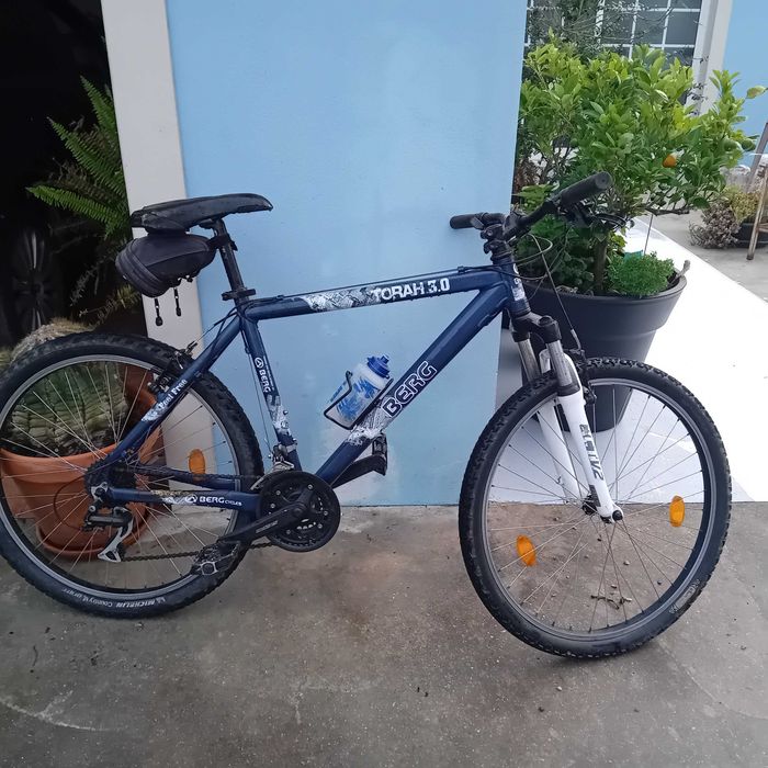 Bicicleta berg. Tamanho M/L roda 26