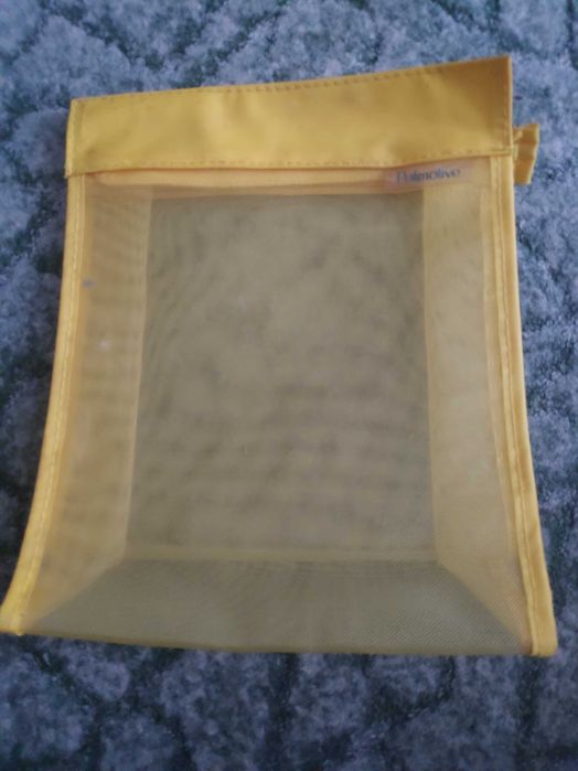 Duża kosmetyczka żółta