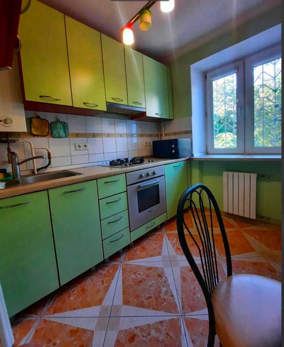 2 комнатная квартира ул. Посмитного Аркадия Фонтан