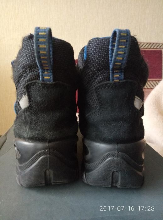 Ботинки на мальчика ecco