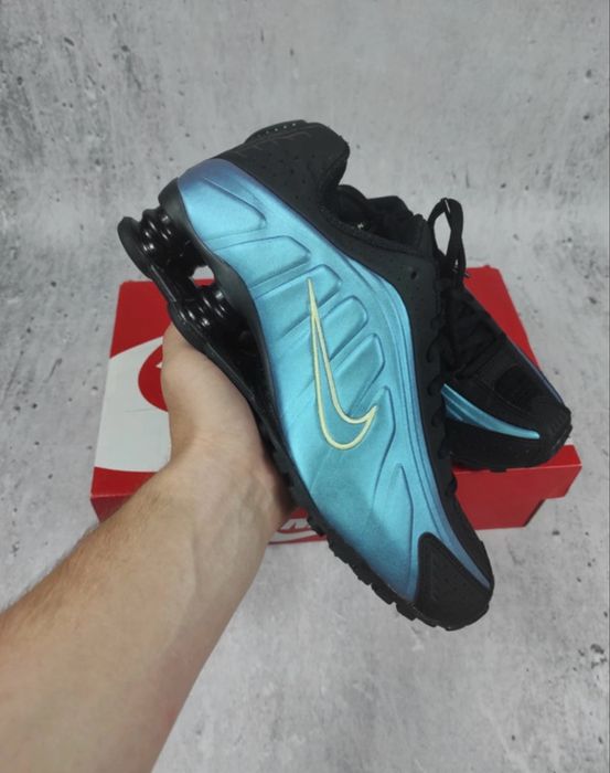 Продются Nike Shox R4 Black Blue оригинал