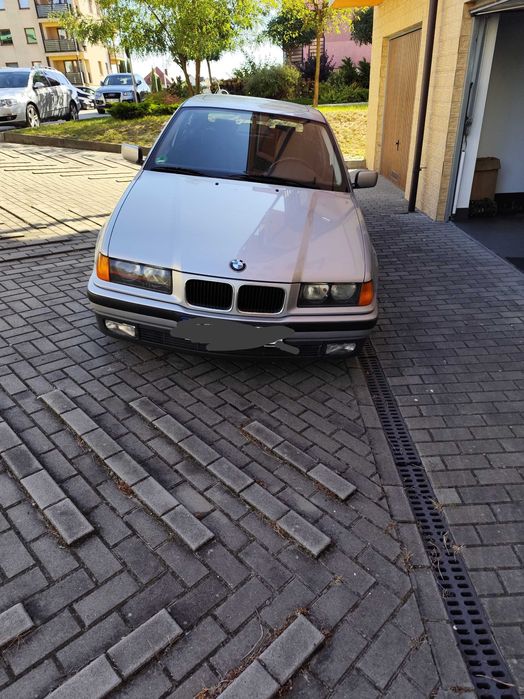 BMW E36 318 IS Rodzynek ideał