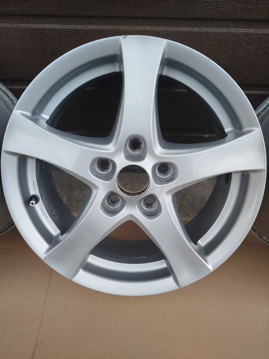 Felgi aluminiowe BORBET F 6.5Jx16H2 ET50 5x112