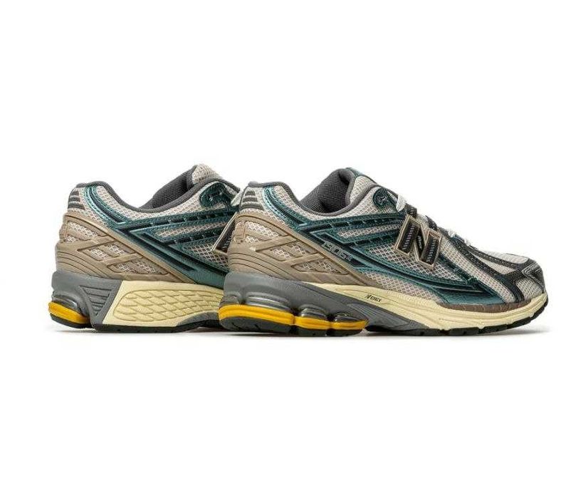 Розпродаж! р 41  New Balance 1906 Metallic Teal легкі стильні топ якість