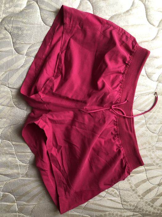 Жіночі шорти всі по 50 грн