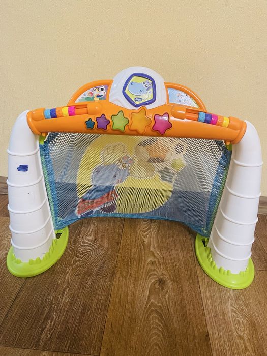 Продам футбольні ворота  Chicco