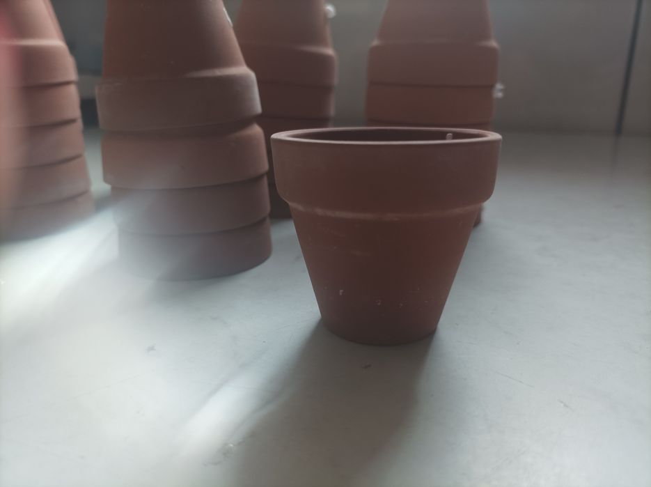 40 sztuk małych doniczki do figurek