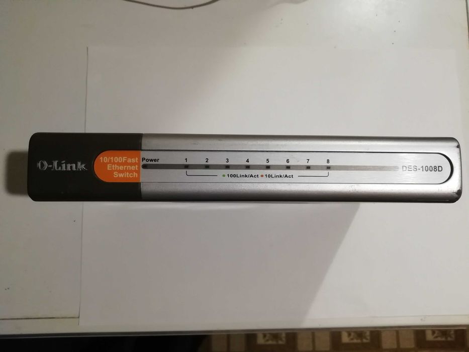 Коммутатор/Cвитч (Switch) D-Link DES-1008D