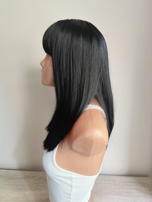 Nowa realistyczna peruka wig bob kare z grzywką kolor czarny