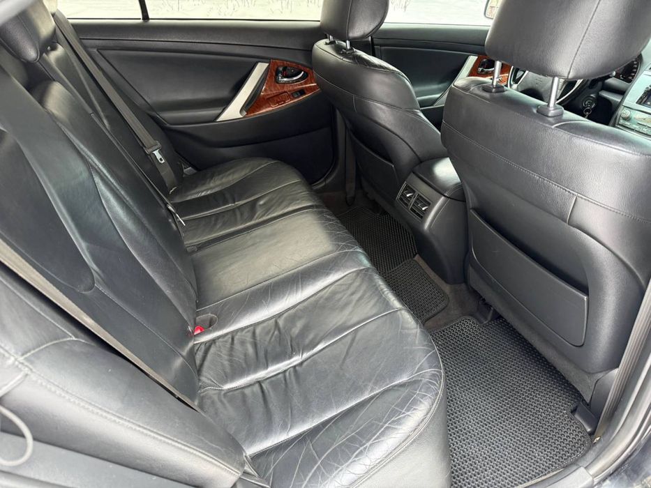 Продам TOYOTA Camry