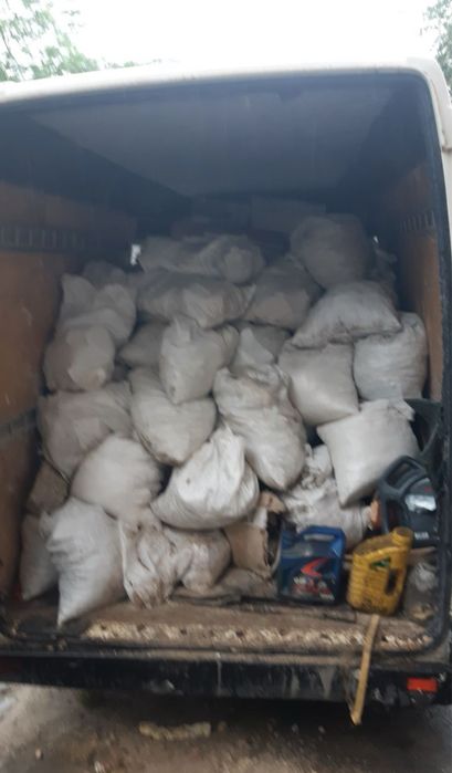 Вивіз сміття у Львові та області Вантажники