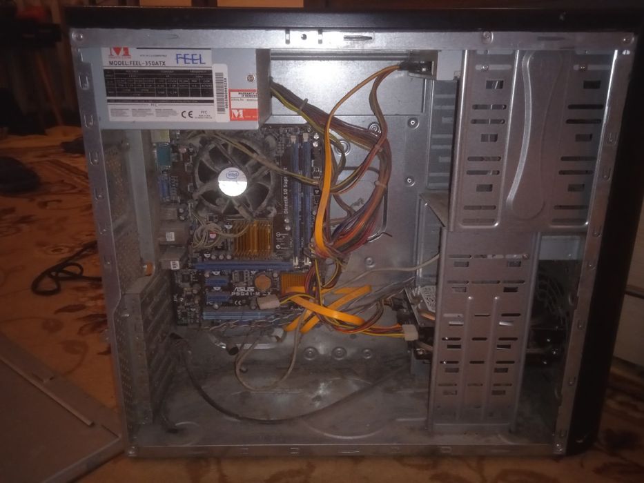 Stary komputer stacjonarny