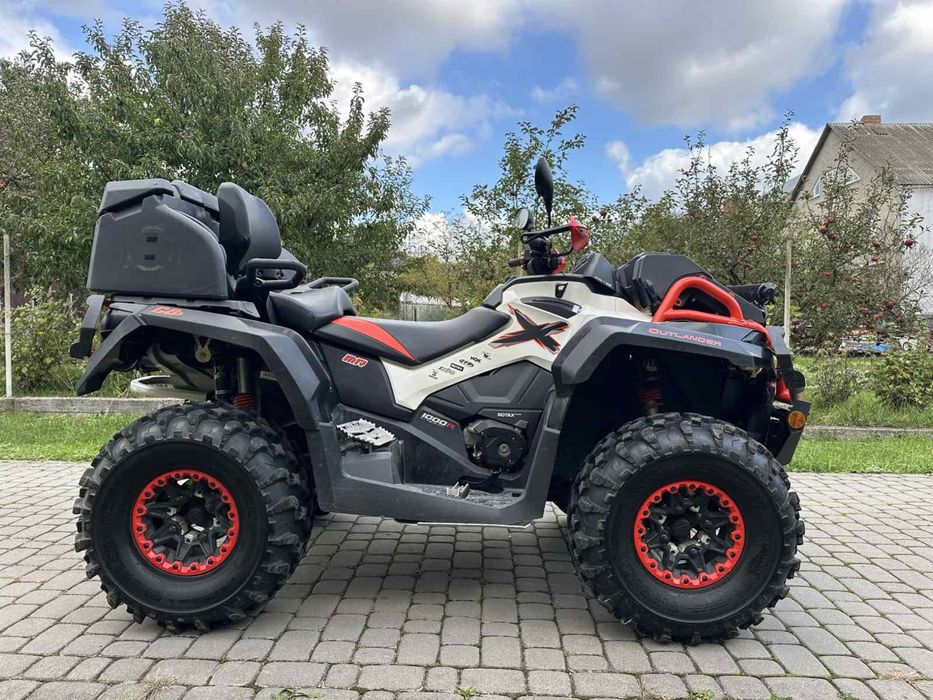 BRP Outlander 1000R XMR 2015 року (3'740 км пробіг)